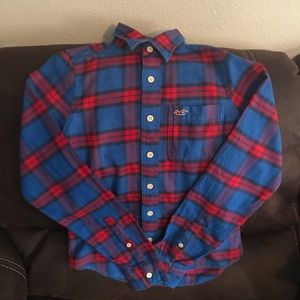 Hollister long sleeve blue and red plaid flannel